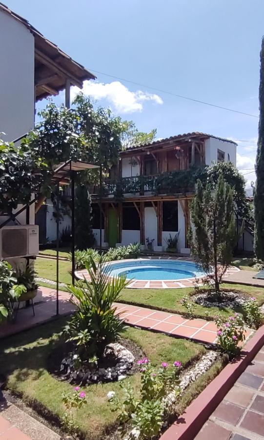 Casa Frasser Honda  Exterior foto